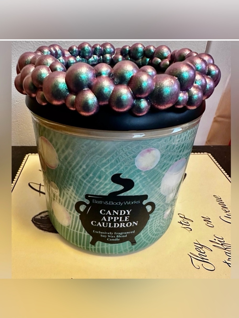 Bath & Body Works Candy Apple Cauldron 3-Wick Scented Candle